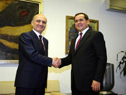 Kibrit satıyordu bakan oldu!