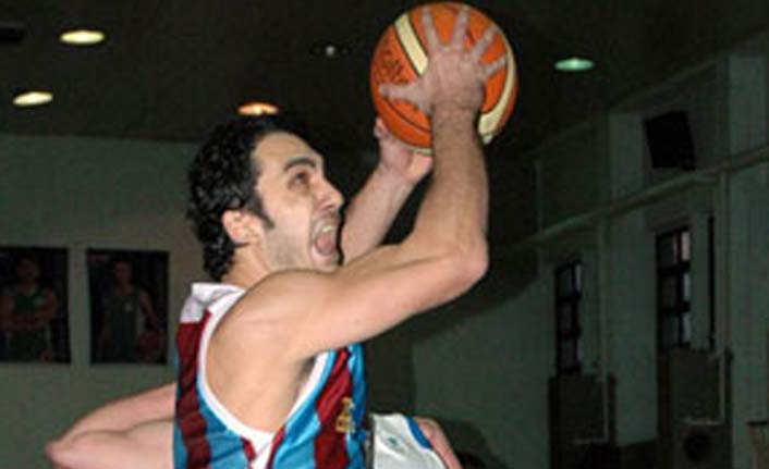 Trabzonspor lideri devirdi