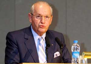 Şenes Erzik: Aday olmam