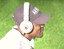 Maestro kamuoyu baskısıyla kabul etti