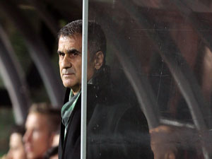 Şenol Güneş istifa etti