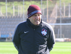 "Güçlü ekibe karşı mücadele ettik"