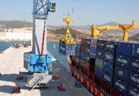 Rize, Gürcistan'a çalışıyor