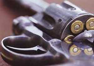 Kadın Üsteğmen kendini vurdu