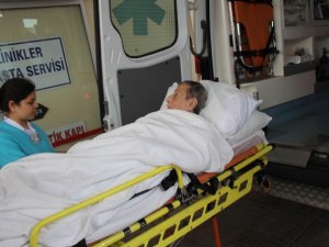 Ünlü sanatçı hastaneye kaldırıldı