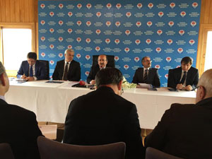 Başkana elektrik şoku