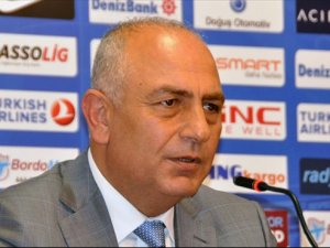 Trabzonspor'a istesem 10 oyuncu getiririm!"