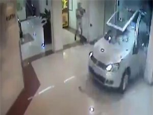 Bingöl'de Trafik Kazası: 1 Yaralı