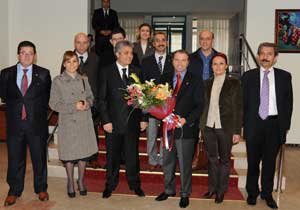 Ak Parti Doker'i ziyaret etti