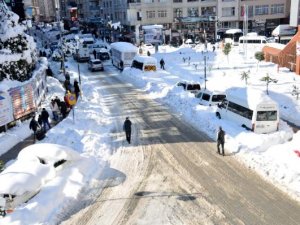 Rize'de kar rekoru kırıldı!