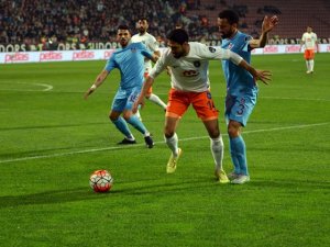 Trabzonsporlu futbolcudan transfer mesajı!