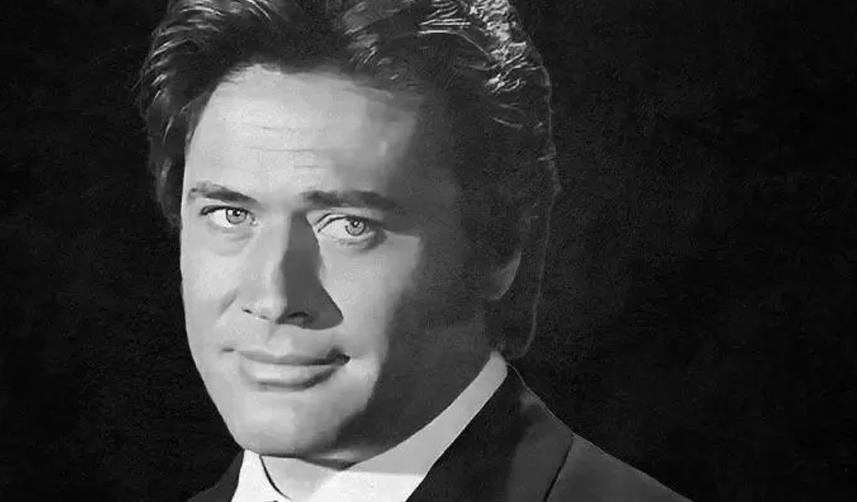 Merhum sanatçı Cüneyt Arkın'ın hesabından yapılan paylaşım hayranlarının yüreğini sızlattı