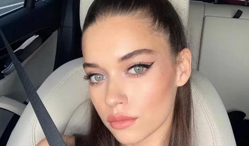 Afra Saraçoğlu zirveye yerleşti