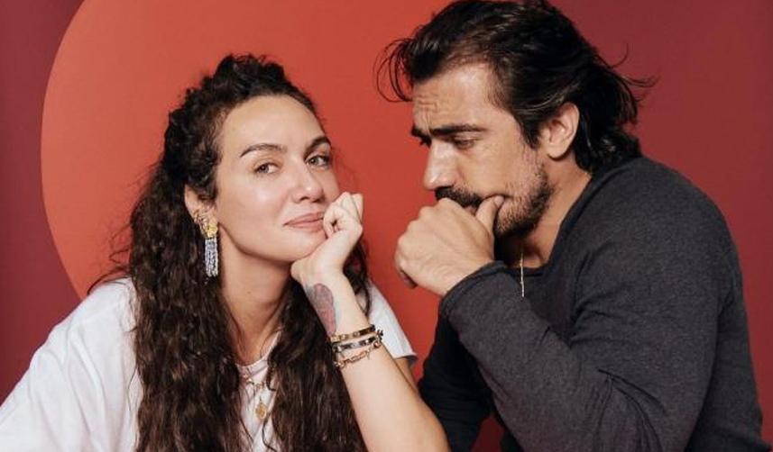 Birce Akalay, İbrahim Çelikkol ile fotoğrafını paylaştı! Pozdan çok eklediği şarkı olay oldu