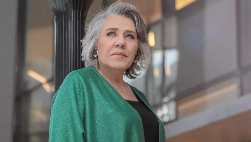 Gözlerden uzak büyüttüğü kızı ortaya çıktı! güzelliği hayran bıraktı