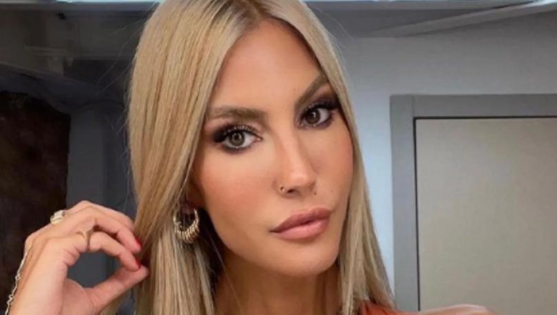 Çağla Şıkel sevenlerini korkutmuştu! Şıkel son durumunu paylaştı