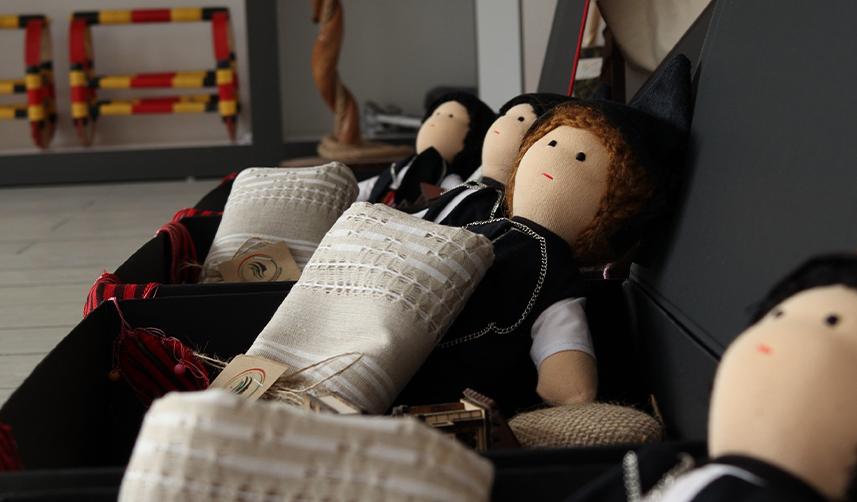 Rize'de kadınların el emeği ürünleri kooperatifte satışa sunuluyor