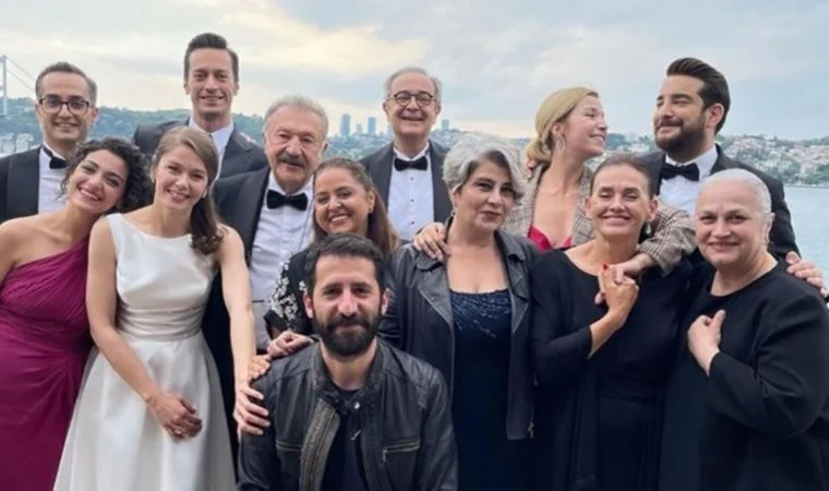 Camdaki Kız'da bomba ayrılık! Usta oyuncu diziye veda etti