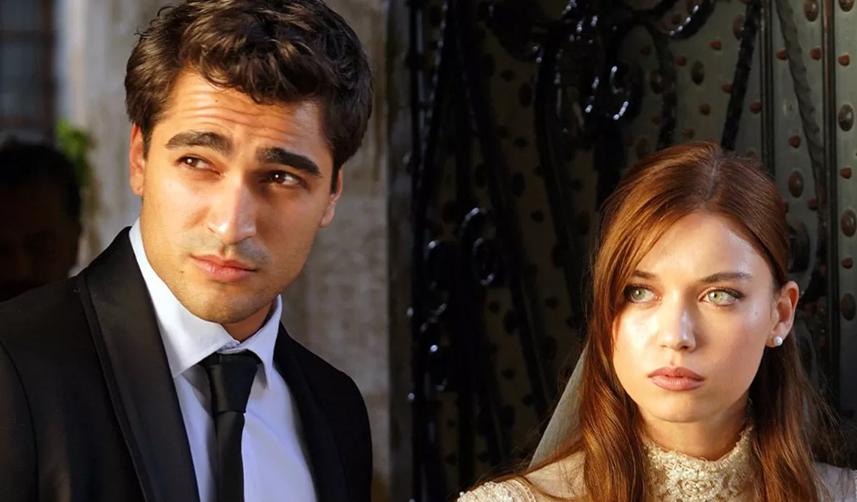 Afra Saraçoğlu ve Mert Ramazan Demir'in pozlarına yorum yağdı