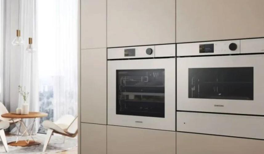 Samsung, canlı yayın özellikli fırınını tanıttı