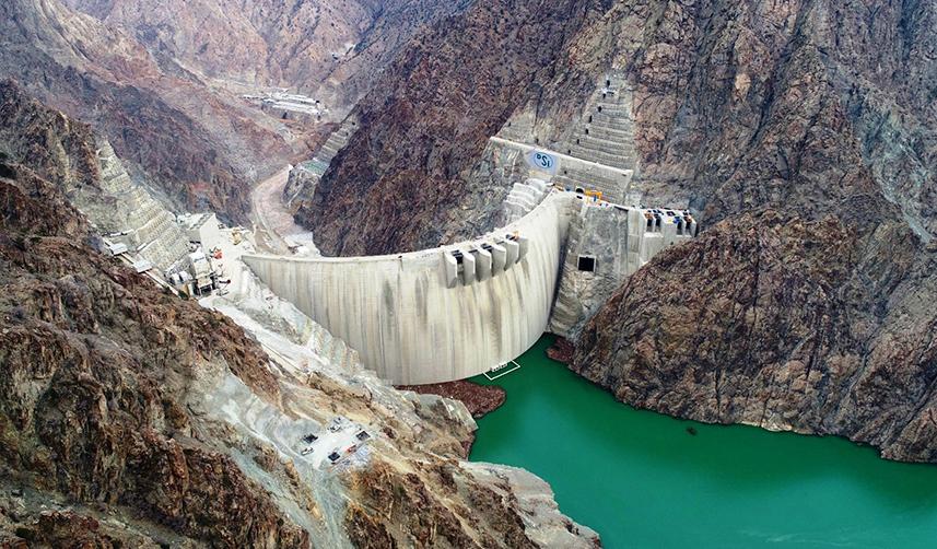 Yusufeli Barajı'nda su yüksekliği 60 metreye ulaştı