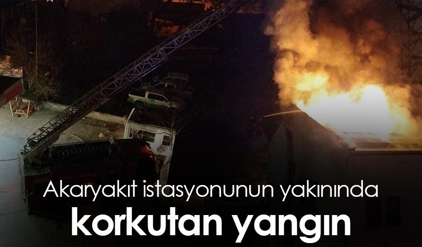 Artvin'de akaryakıt istasyonunun yakınında korkutan yangın