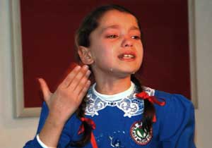 Öğrenci gözyaşlarını tutamadı