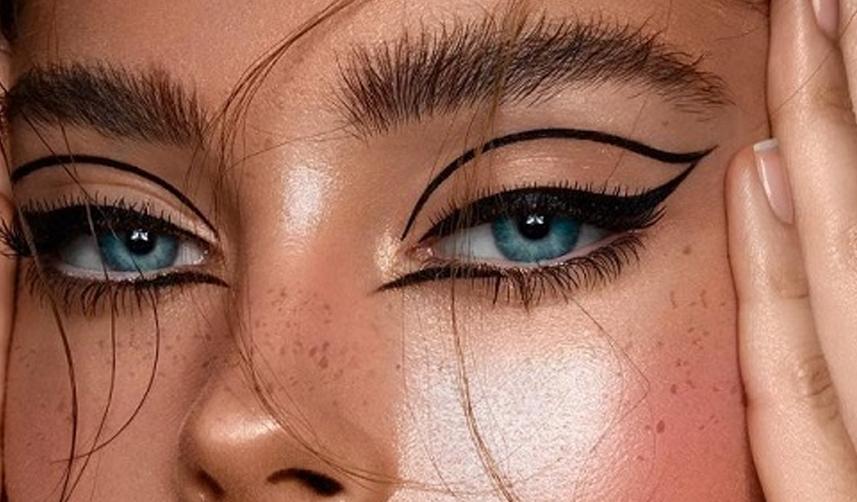 Grafik Eyeliner Nasıl Çekilir?