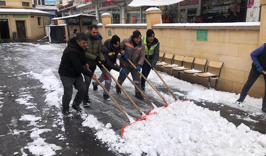 Bayburt'ta karla mücadele