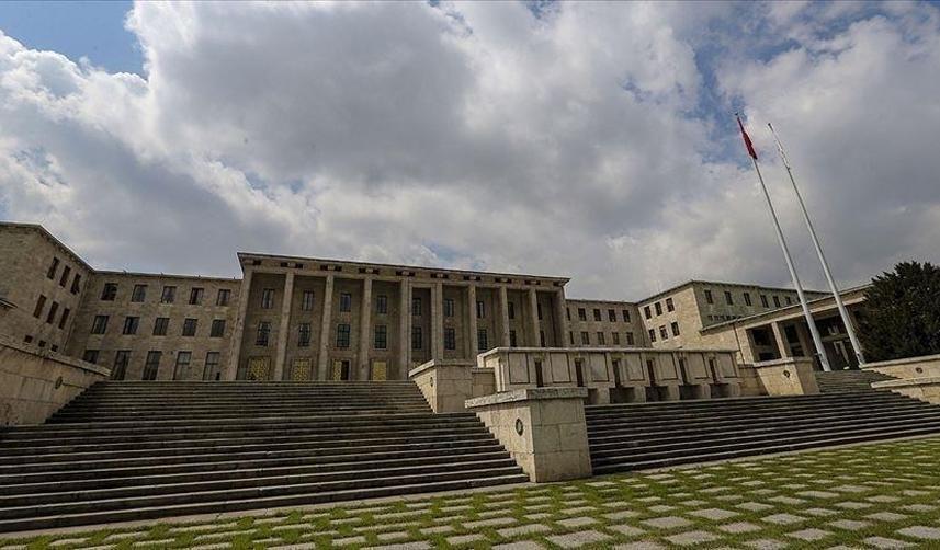 50/d'li araştırma görevlilerinin kadroya alınmasına ilişkin düzenleme TBMM'de