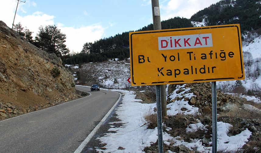 Giresun' da bu olay her kış yaşanıyor! "Yarım saatlik yolu 5-6 saatte gidiyoruz"