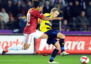 GS maç fazlasıyla lider!