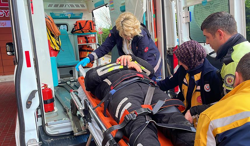 Samsun'da devrilen motosikletteki trafik polisi yaralandı