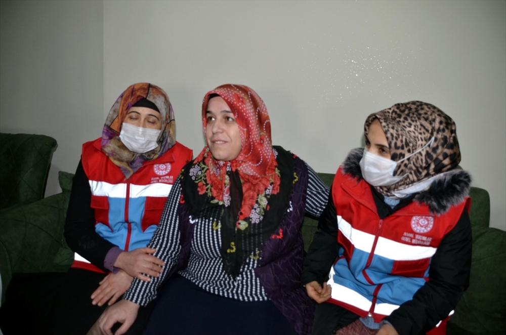 Muş'ta Vefa ekibi her ay 400 hasta ve engellinin evini temizliyor