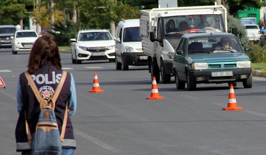 2022'de Bayburt'ta trafiğe kayıtlı araç sayısında artış
