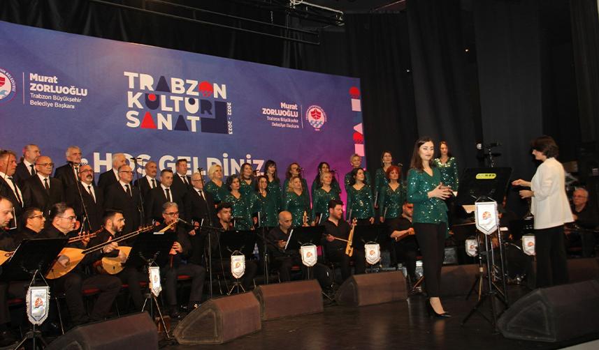 Trabzon türkülerle mest etti