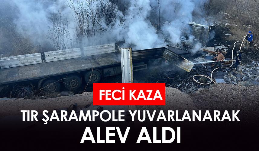 Gümüşhane’de mermer yüklü tır şarampole yuvarlandı: Sürücü son anda kurtuldu