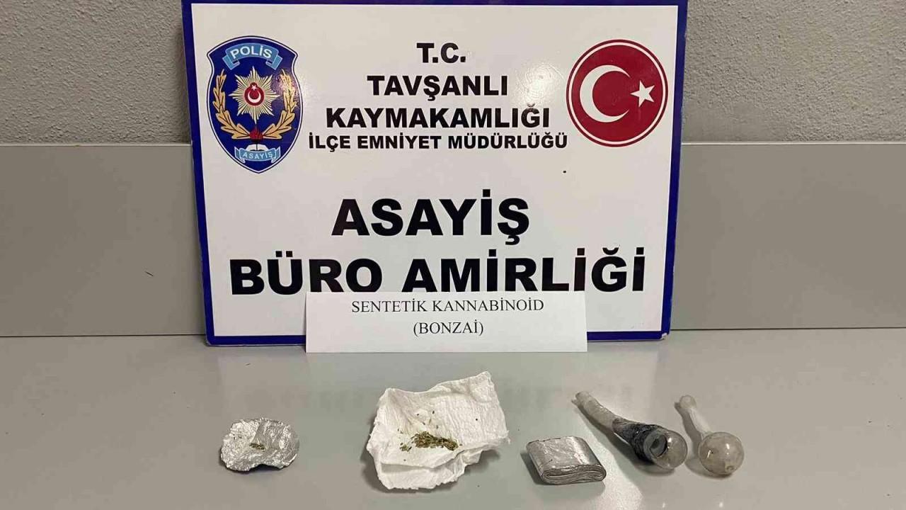 Tavşanlı’da 2.43 gram bonzai ele geçirildi