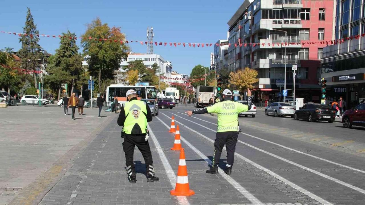Uşak’ta bin 273 sürücüye para cezası kesildi