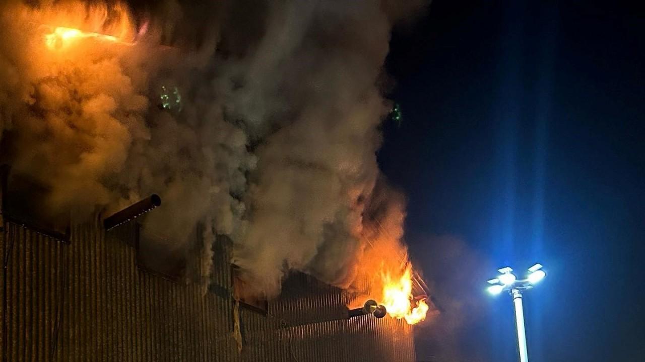 Kemaliye’de bir ev yandı