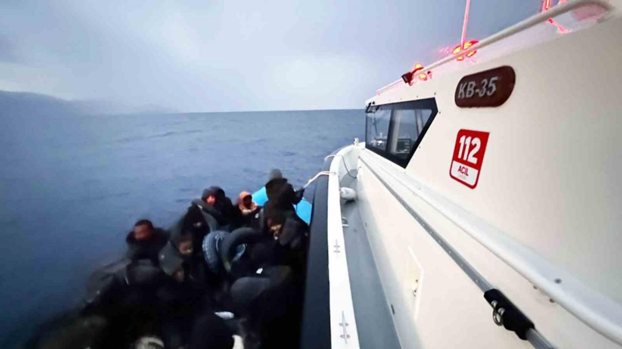 Datça’da 35 düzensiz göçmen kurtarıldı
