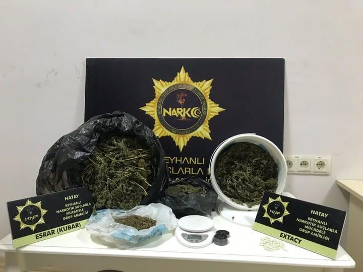 Hatay’da uyuşturucu tacirlerine operasyon: 2 gözaltı