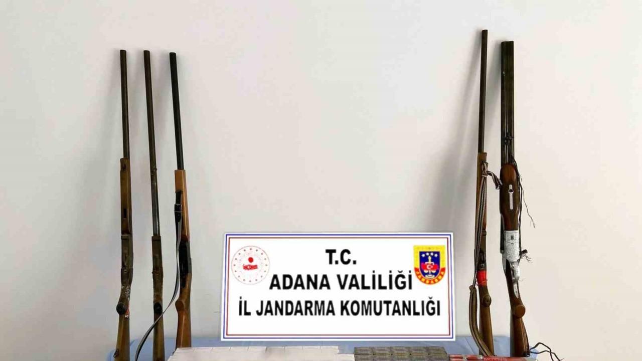 Adana’da bir evde 5 adet ruhsatsız av tüfeği ele geçirildi