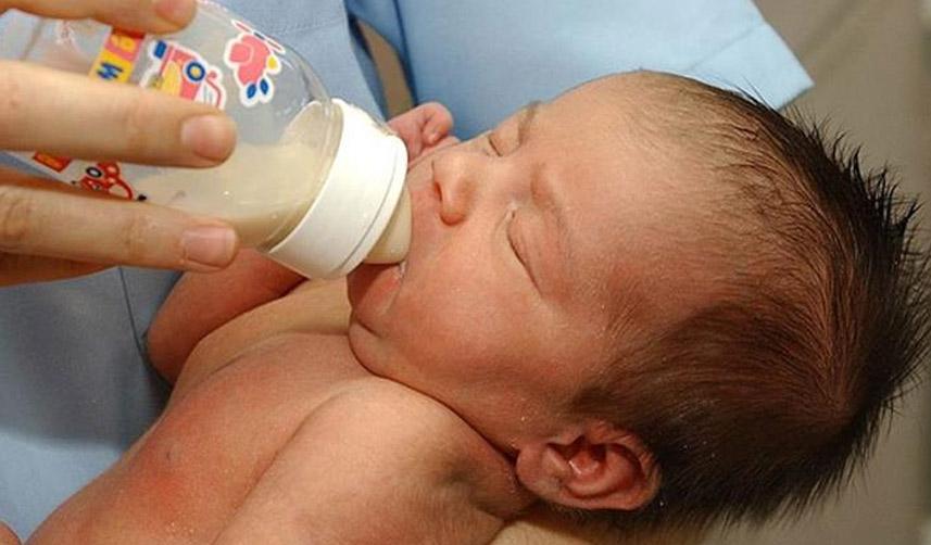 Sağlıklı Bebek Maması ve Bebek Besinleri