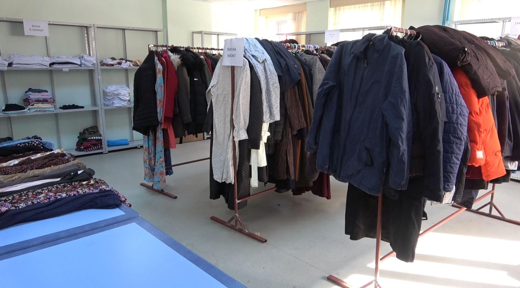 Giresun'da depremzedelerin konakladığı yurtlarda sosyal mağaza açıldı