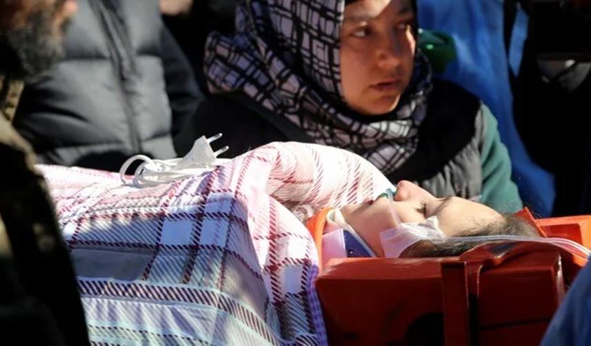 Enkazdan 248'inci saatte kurtarılan Aleyna Ölmez'in sağlık durumu nasıl?