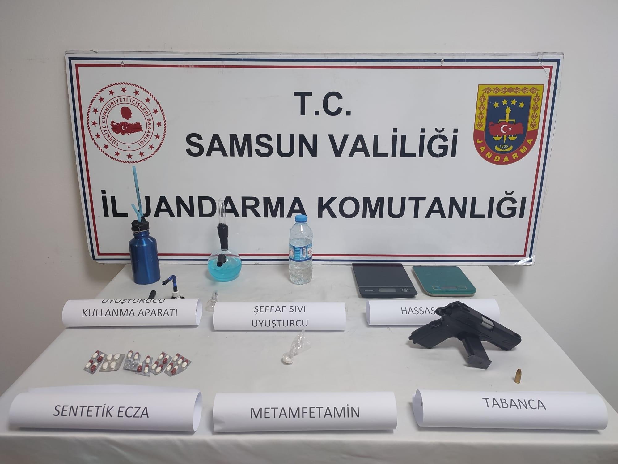 Samsun'da jandarmadan iş yerine uyuşturucu operasyonu!