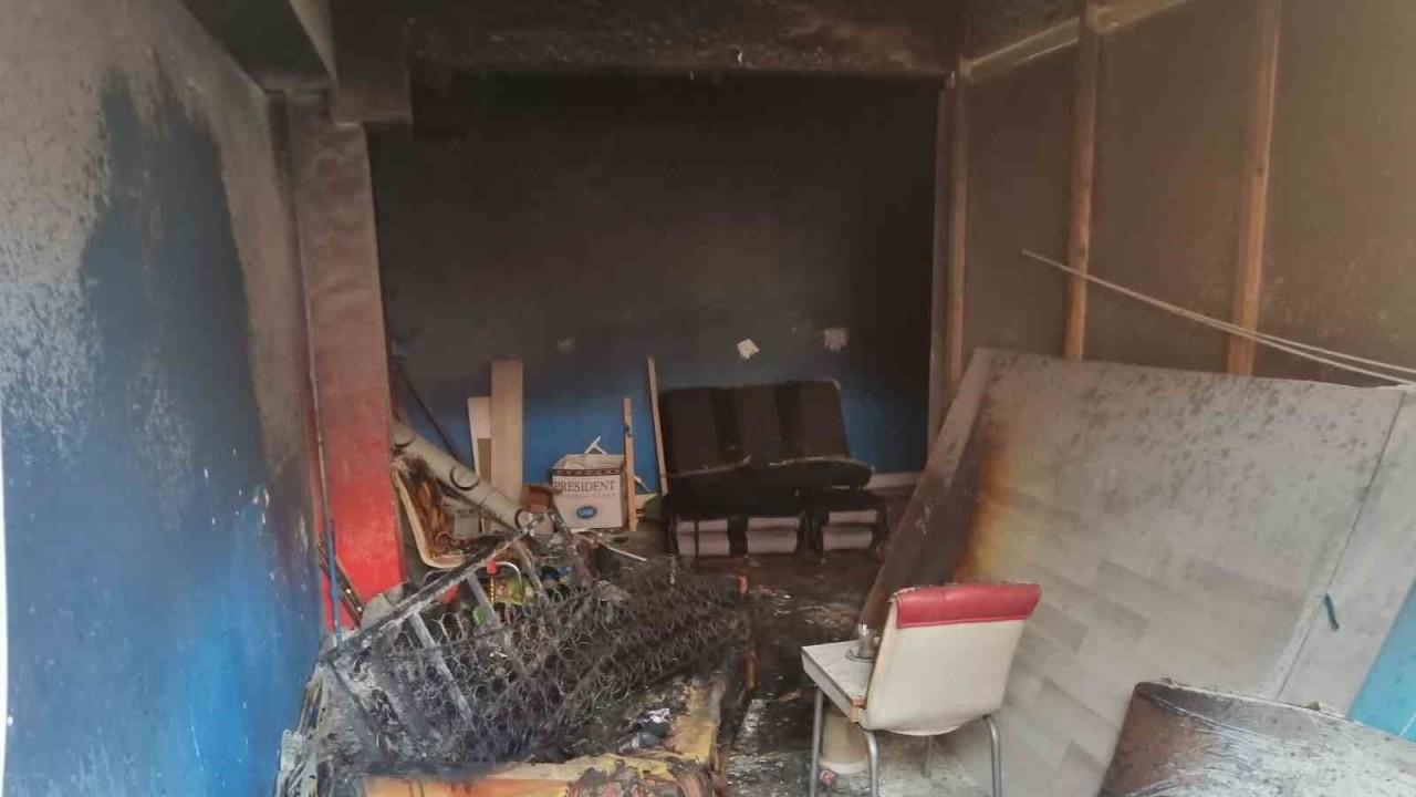 Karabük’te depo yangını