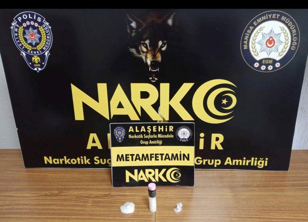 Manisa’da uyuşturucudan 2 tutuklama - 22 Şubat 2023