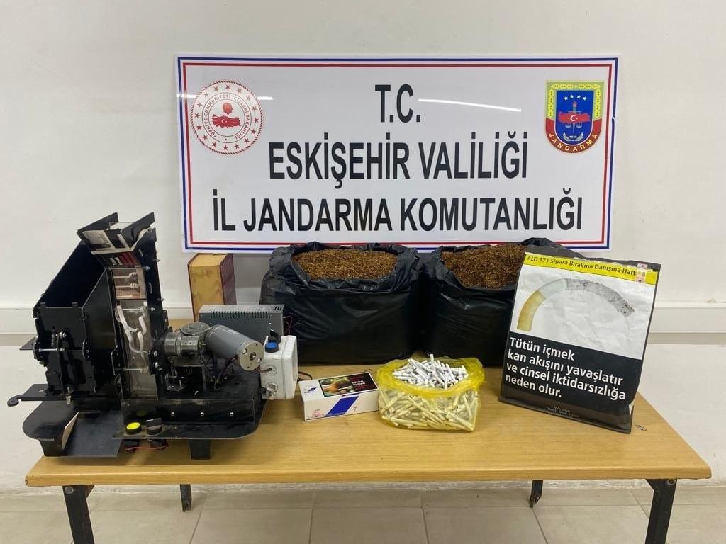 Kaçakçılıkla mücadele operasyonunda 3 şüpheli yakalandı